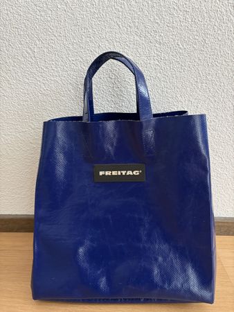 Freitag Sonny unifarben F250