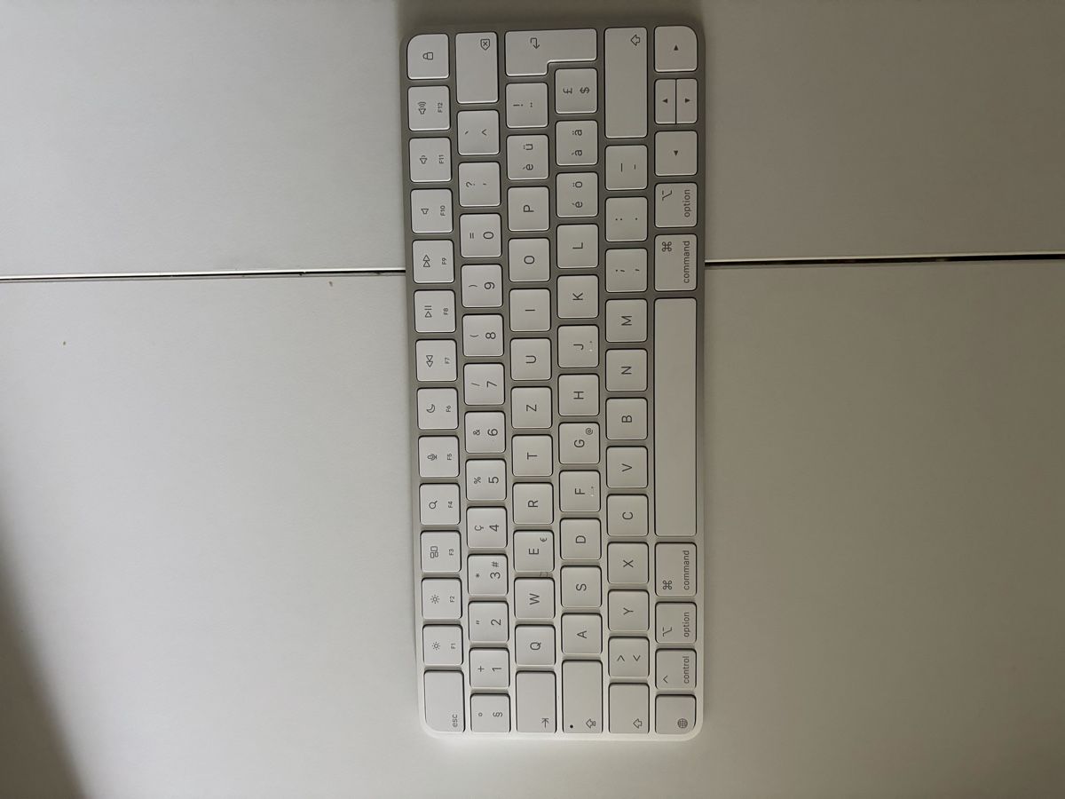 Apple Tastaturen: Apple Magic Keyboard and Mouse – Gebraucht aus Basel von pri_j8sx 1