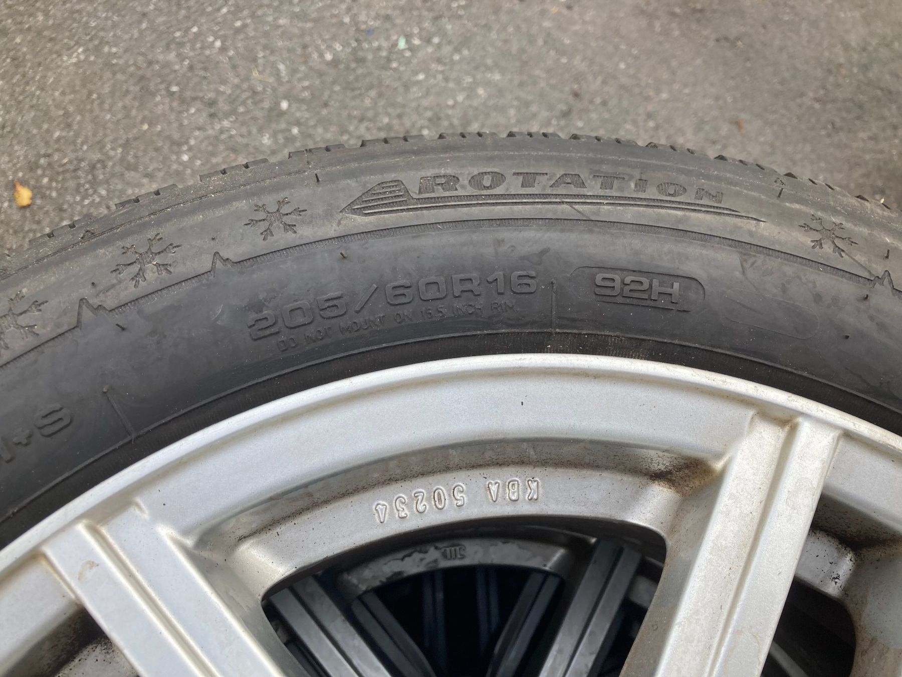 Audi Pneumatici & Ruote complete: Audi A4 Winterräder 205/60R16 – Usato da Cham venduto da WB2223 5