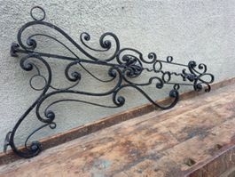 Potence en fer forgé