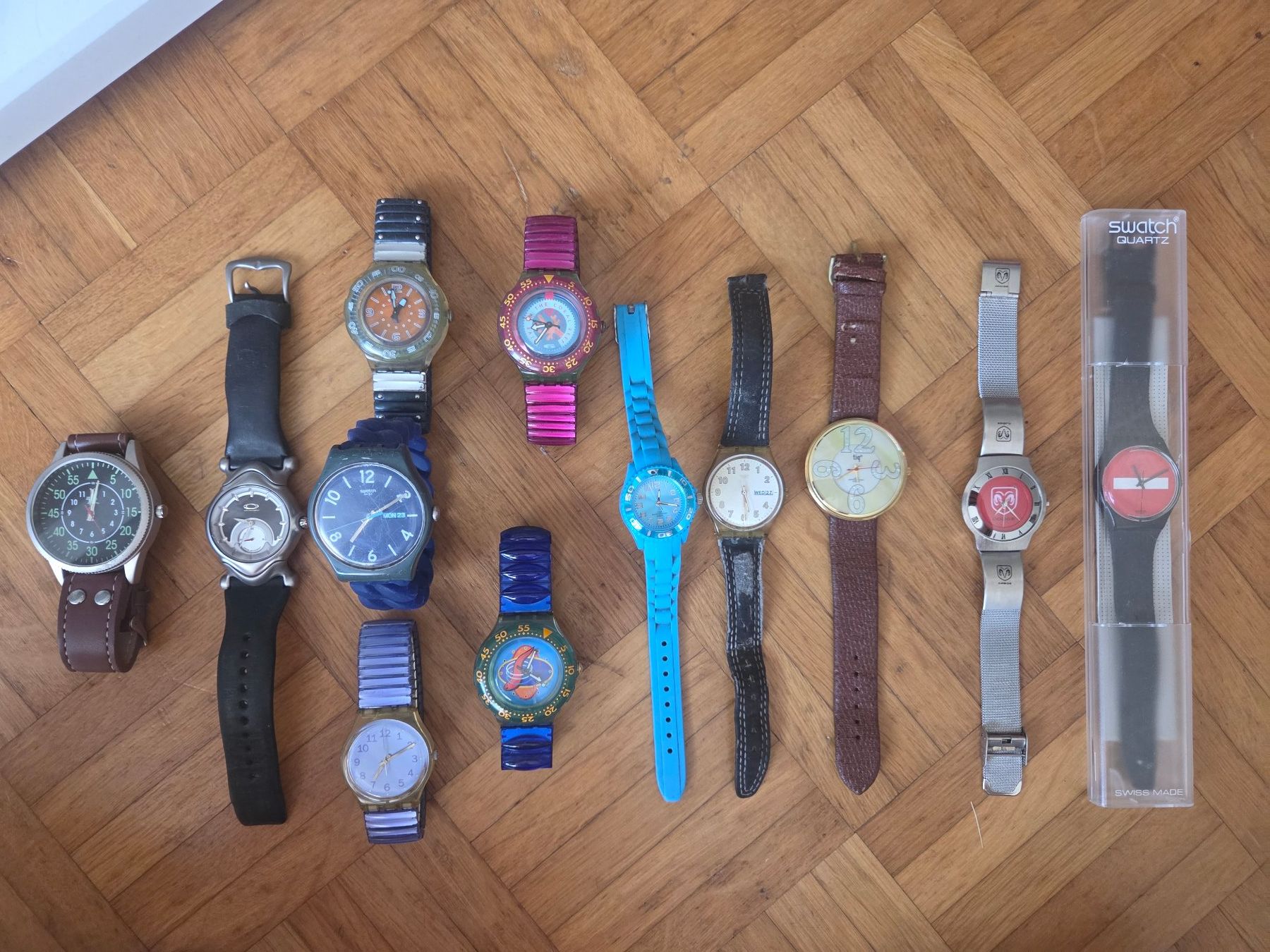 Swatch Montres: Switch Uhren und andere – D'occasion à Basel par Roundtrip