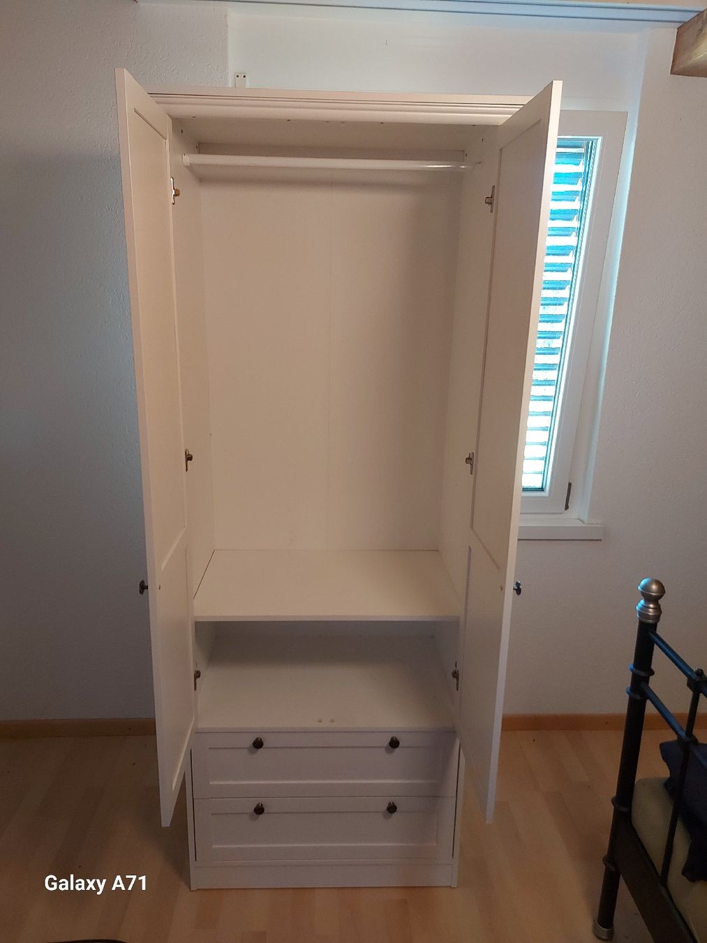 Armoires: Kleiderschrank weiss – D'occasion à Rumisberg par AaronRodgers81 1