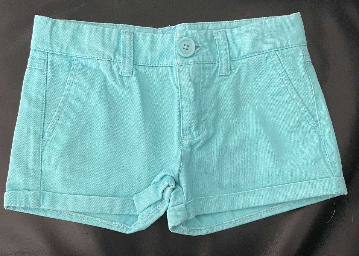 Pantaloni: Benetton Mädchen Shorts Gr. 120 – Usato da Thun venduto da Jimmuli