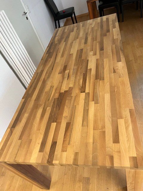 Interio Tables: Nussbaumtisch massiv, versiegelt – D'occasion à Zürich par Gottseidank 2
