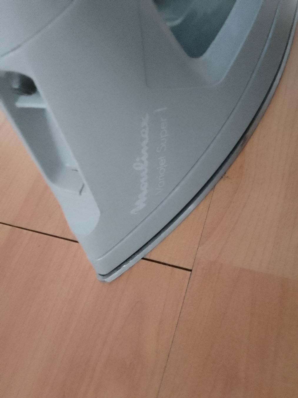 Moulinex Bügeleisen: Bügeleisen Moulinex  – Gebraucht aus Ebmatingen von swiss.canadian 2