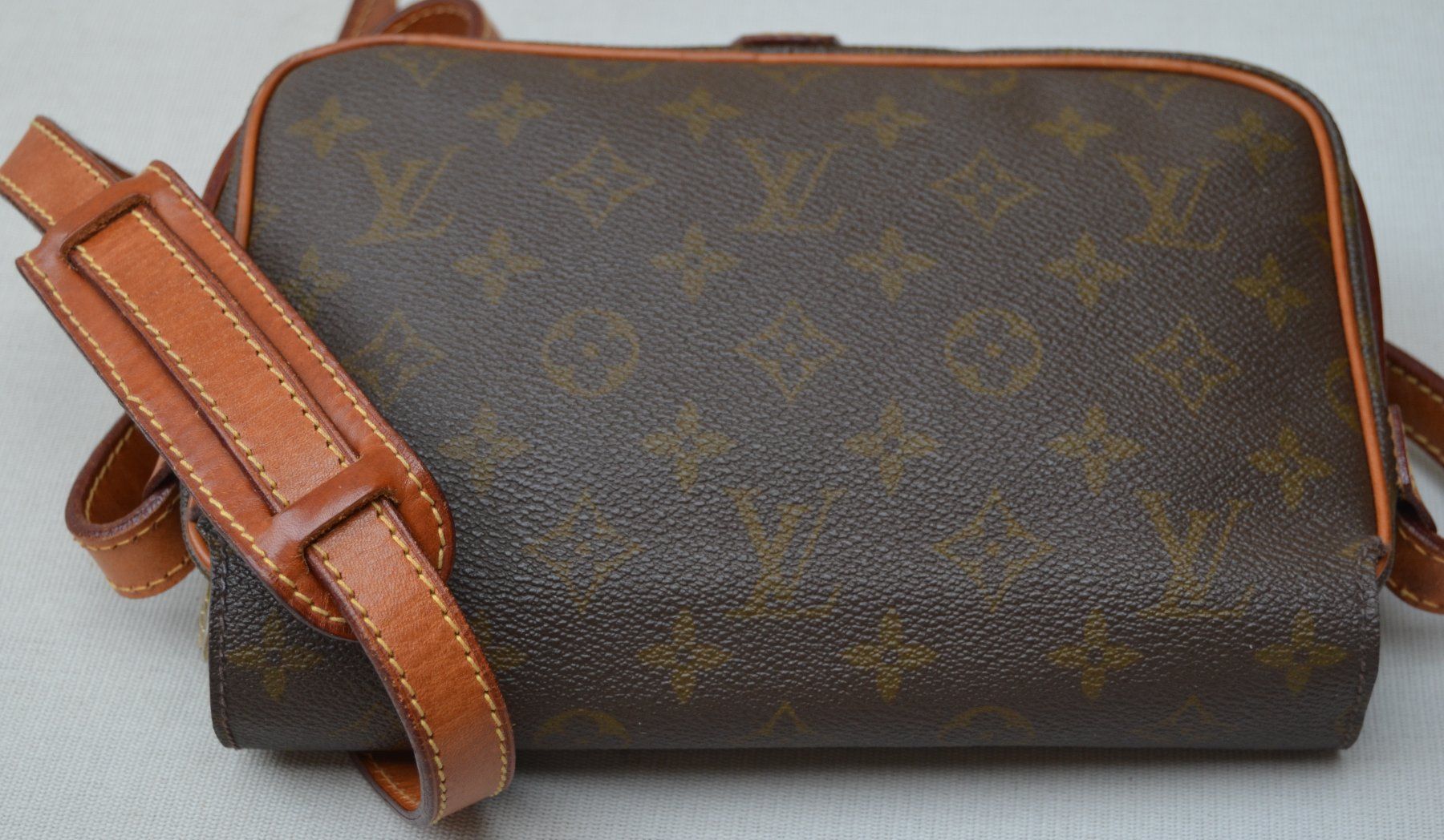 Louis Vuitton Taschen: Louis Vuitton Saint Germain Tasche / sac – Gebraucht aus Collonges von Auganien 5