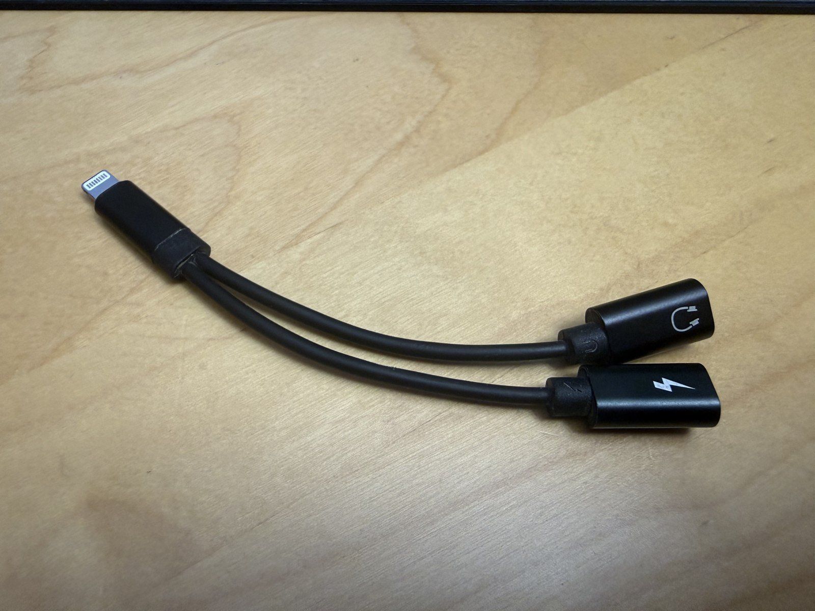 Cavi: 10 Lightning Ladekabel + Klinke Adapter, USB A / USB C – Usato da Volketswil venduto da OxadanP9 3