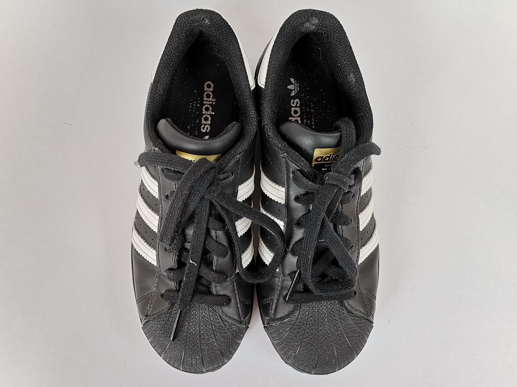 Adidas Chaussures hommes: ADIDAS Sneaker Superstar Schwarz Gr. 35 – D'occasion à Schaffhausen par Restwert_SH 5