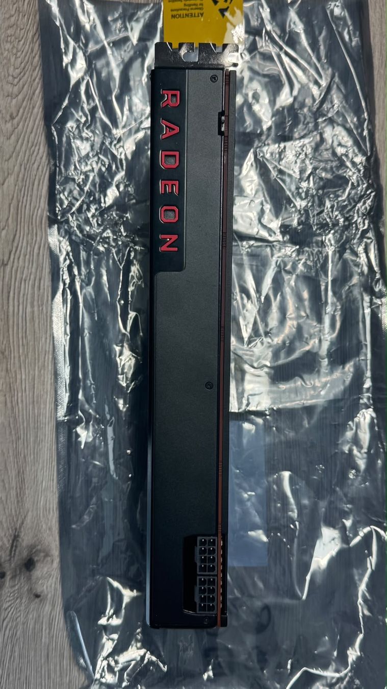 Guinzagli & Collari: AMD Radeon RX Vega 64 – Usato da Dagmersellen venduto da Purppetz 4