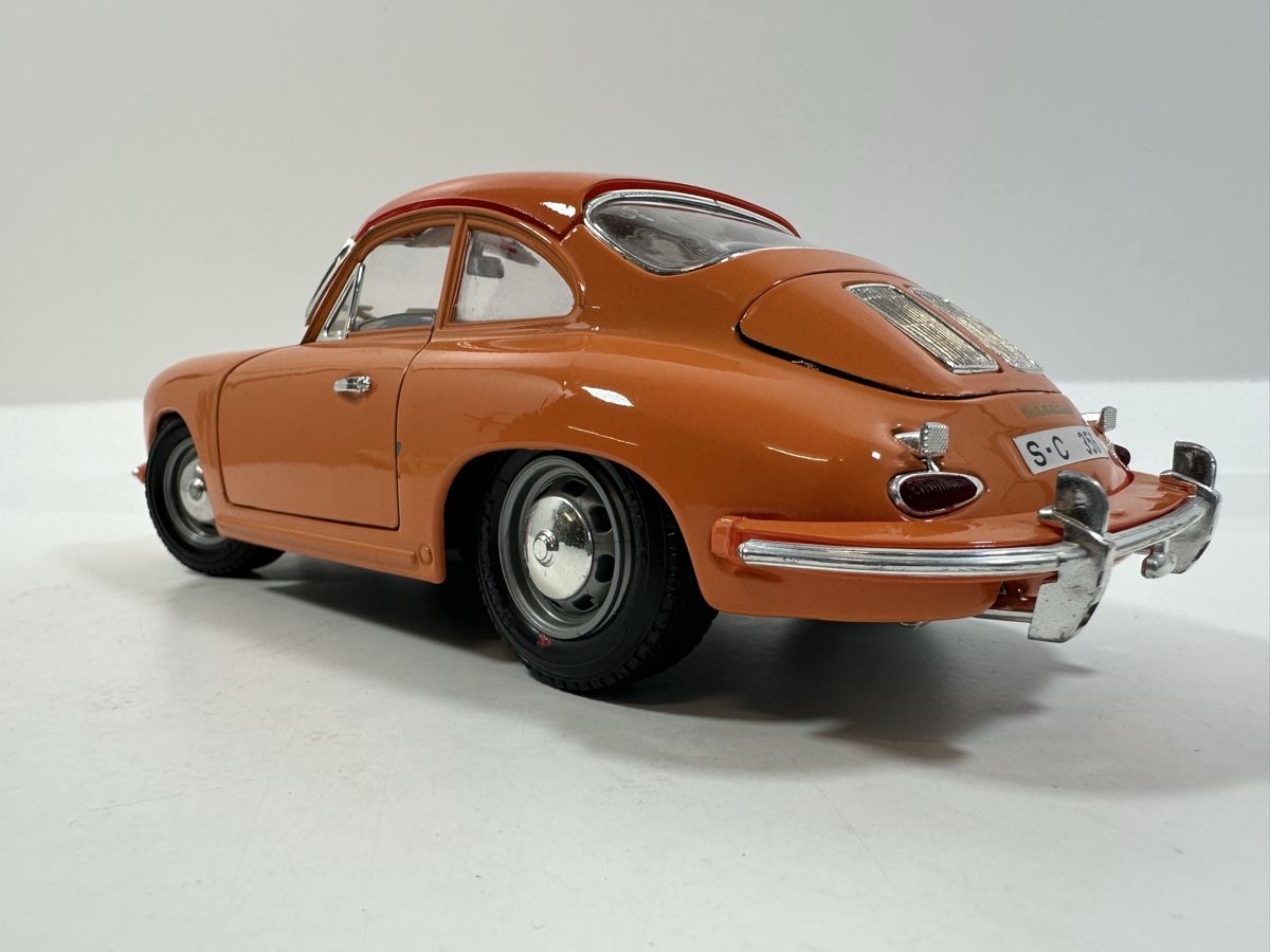 Bburago Modellautos: Porsche 356 B 1:18, orange, BBURAGO – Gebraucht aus Zofingen von rf9_x2xt 3