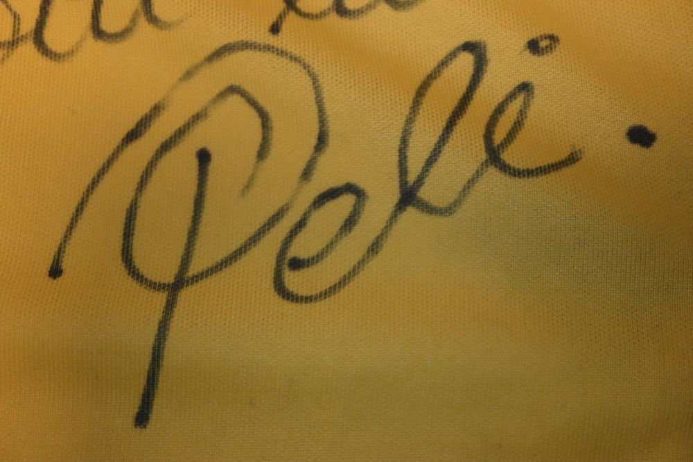 Adidas Leibchen & Hosen: Very Rare - Trikot mit Org. Unterschrift - PELÉ - an GCZ – Gebraucht aus Zürich von KE-Sales 4