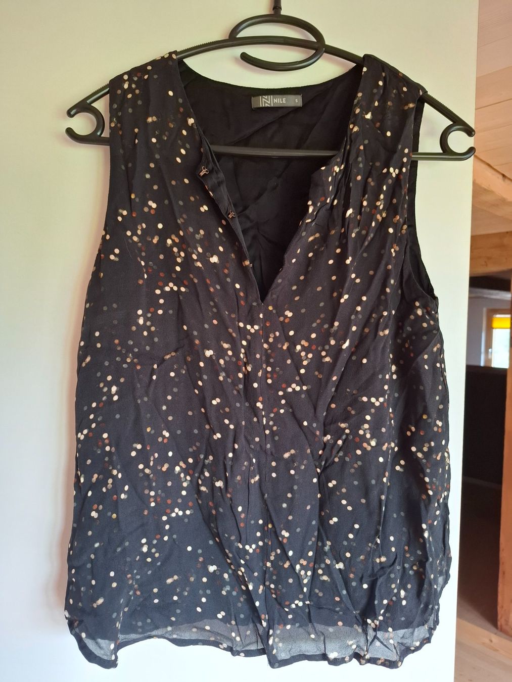 Nile Lotti di vestiti: Nile Jacke und kurzärmlige Bluse – Usato da Filet venduto da cla_9kqr 1