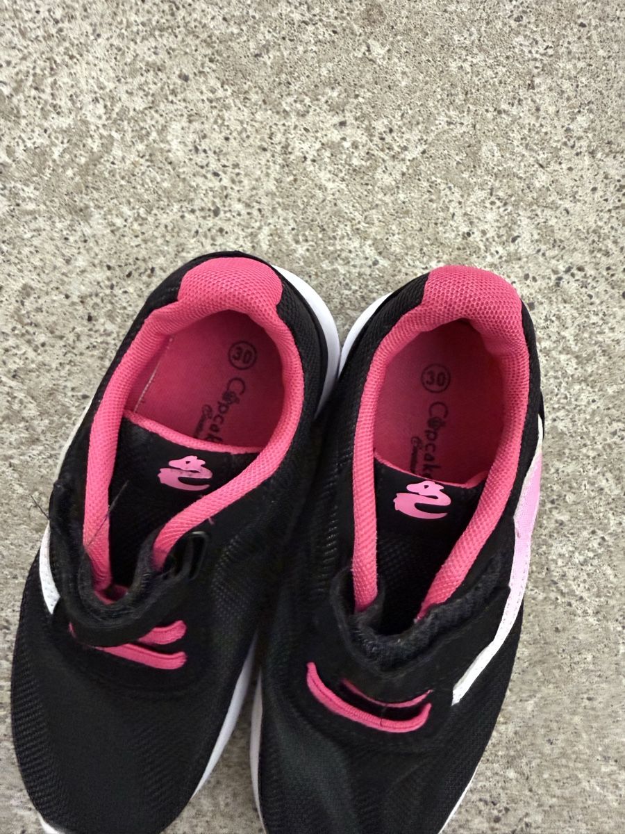 Dosenbach Scarpe per ragazze: Turnschuhe Mädchen, Grösse 30 - wie neu! – Usato da Dietikon venduto da Lena_90 1