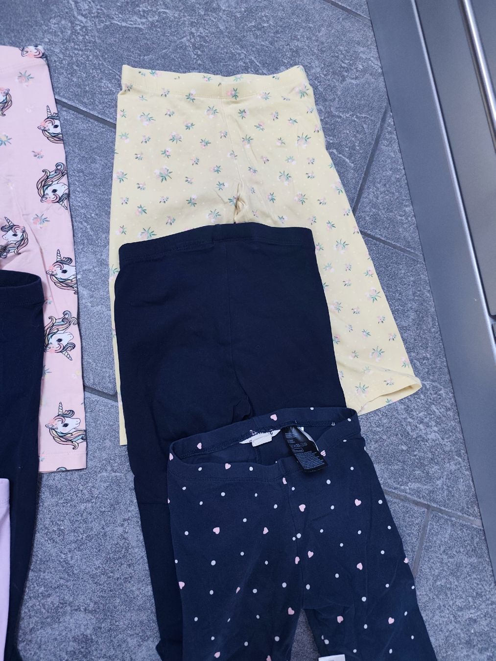 Calze & Collant: Leggins 3/4, GR 122/128, 9 Stk. – Usato da Fulenbach venduto da meje0081 1