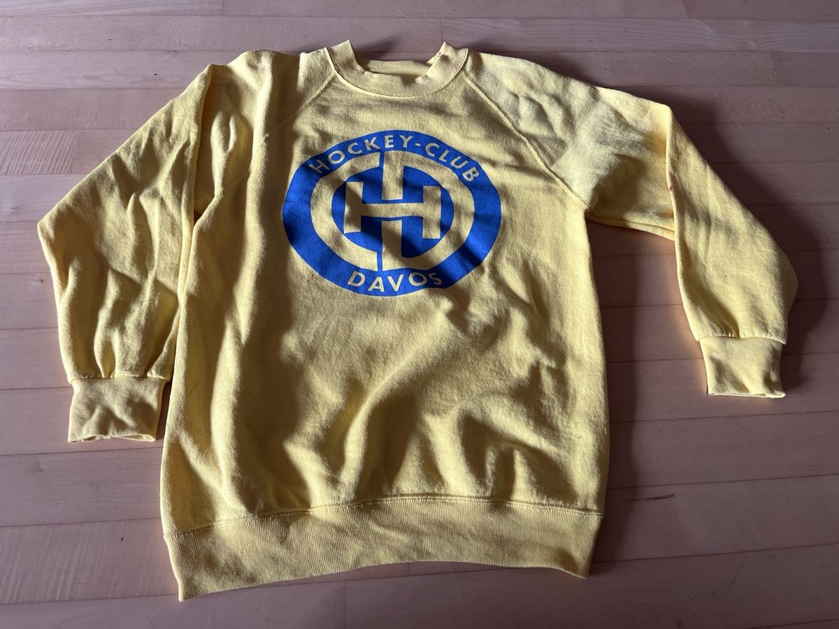 Pulls & Sweat-shirts: HC Davos HCD Vintage Pullover Autogramme – D'occasion à Wallisellen par theadicts77