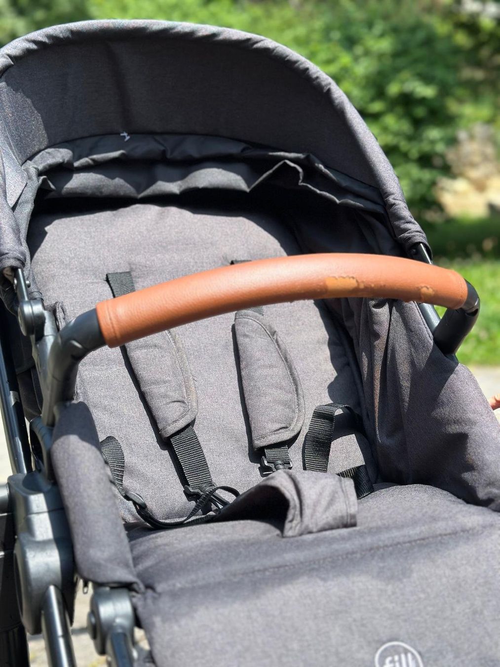 Fillikid Kinderwagen: Kinderwagen Set Fill Tiger dunkelgrau Melange – Gebraucht aus Sissach von MadEdd 4