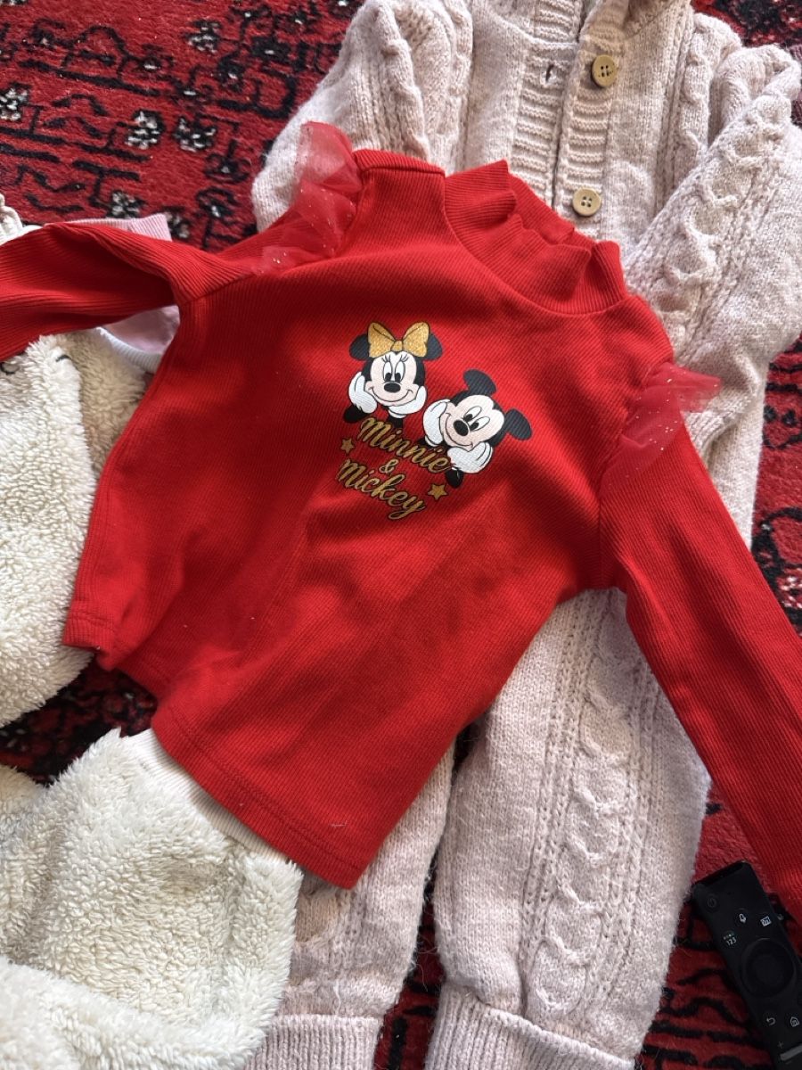 Kleiderpakete & -sets: Mädchen kleider set 74/80 – Gebraucht aus Biglen von goz_h8dv 2