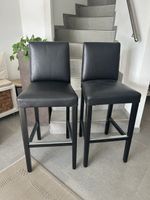 Zwei Leder Barhocker schwarz