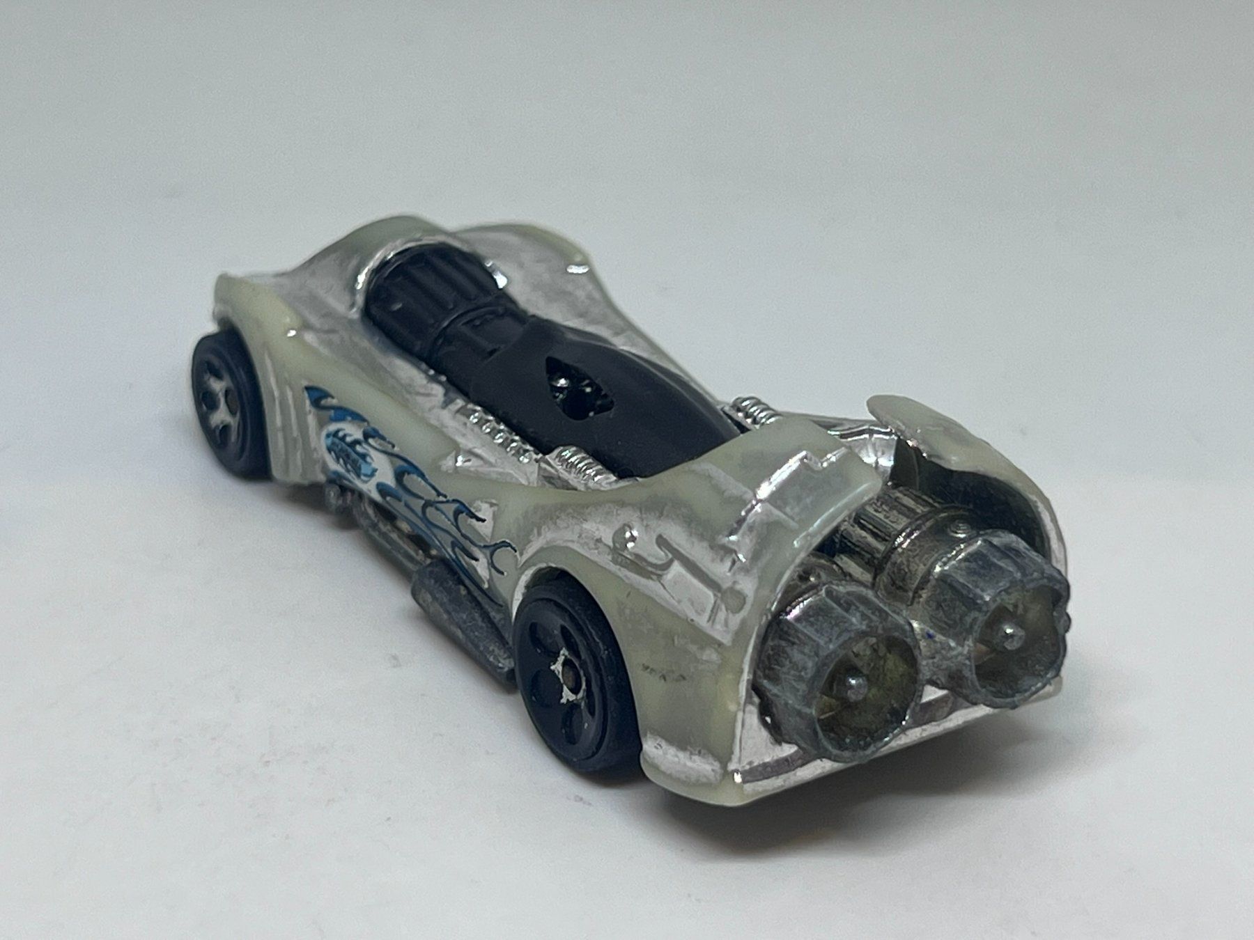 Hot Wheels Modellini d'auto: Hot Wheels Power Rocket #13 – Usato da Wildegg venduto da LaaBoutique 2