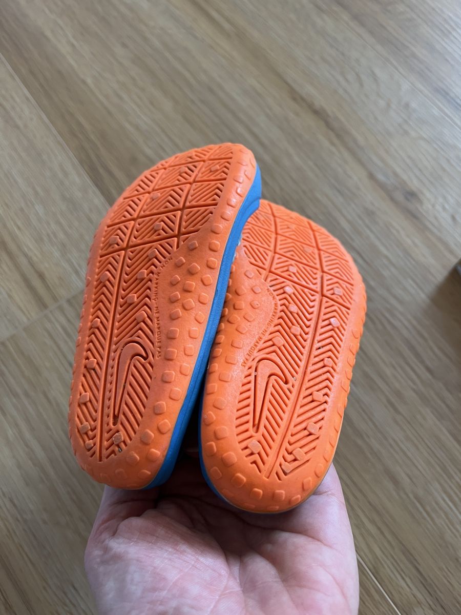 Scarpe per ragazzi: Badeschuhe ca. Gr 21 – Usato da Schlatt ZH venduto da elocin-88 2