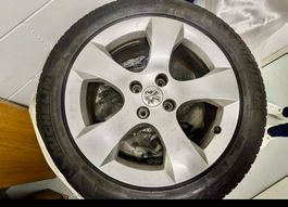 225 50 R17 - 4 Kompletträder Peugeot 3008 (0U)