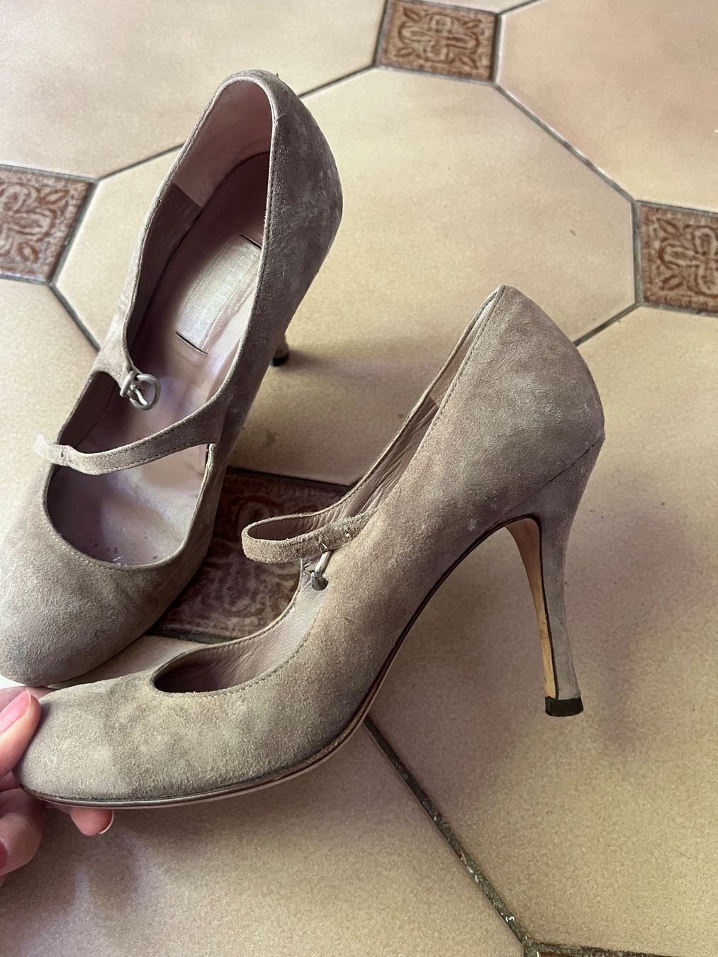 Scarpe da donna: Escarpins Bon Genie taille 36 – Usato da Bellevue venduto da utilisatratice 1