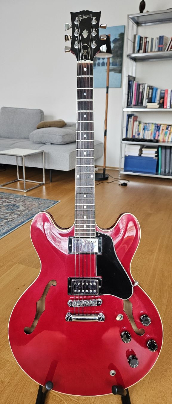Gibson Musikinstrumente: Gibson ES 335 Pro – Gebraucht aus Zürich von look-and-feel