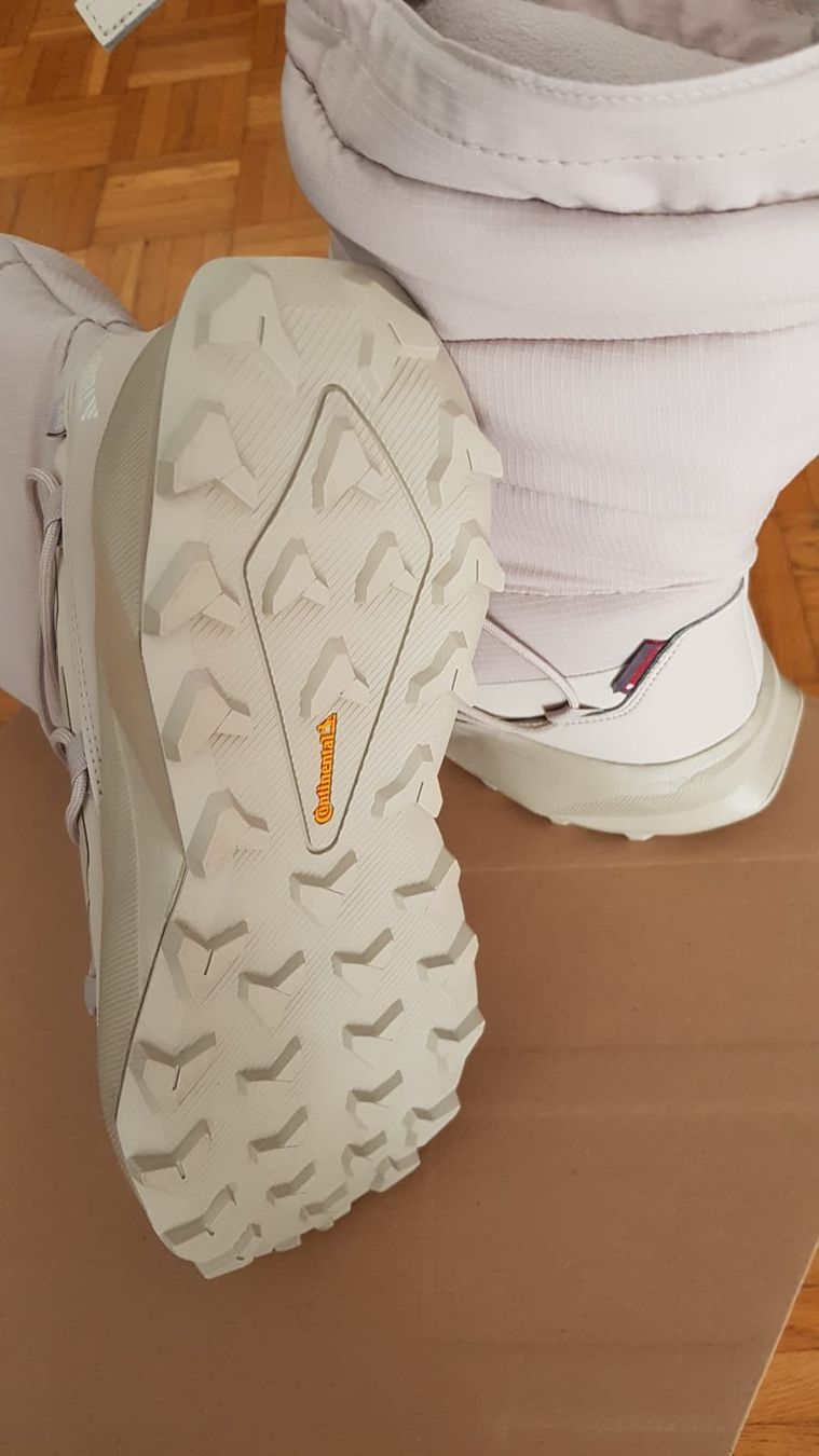 Adidas Scarpe da donna: Adidas TERREX Winter Boot Gr.38,5. – Nuovo e nell'imballaggio originale da Zürich venduto da ata_c8nh 1
