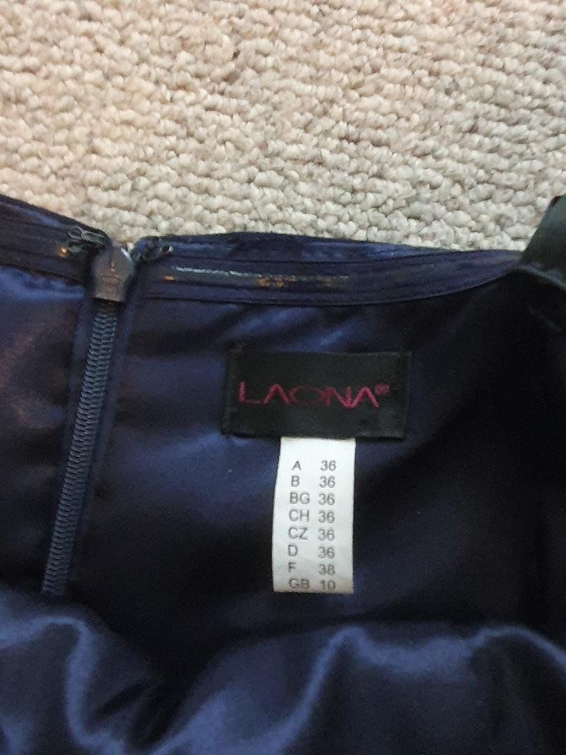 Vestiti: Laona Kleid mit Glitzer-Details – Usato da Oberglatt ZH venduto da ams19 4