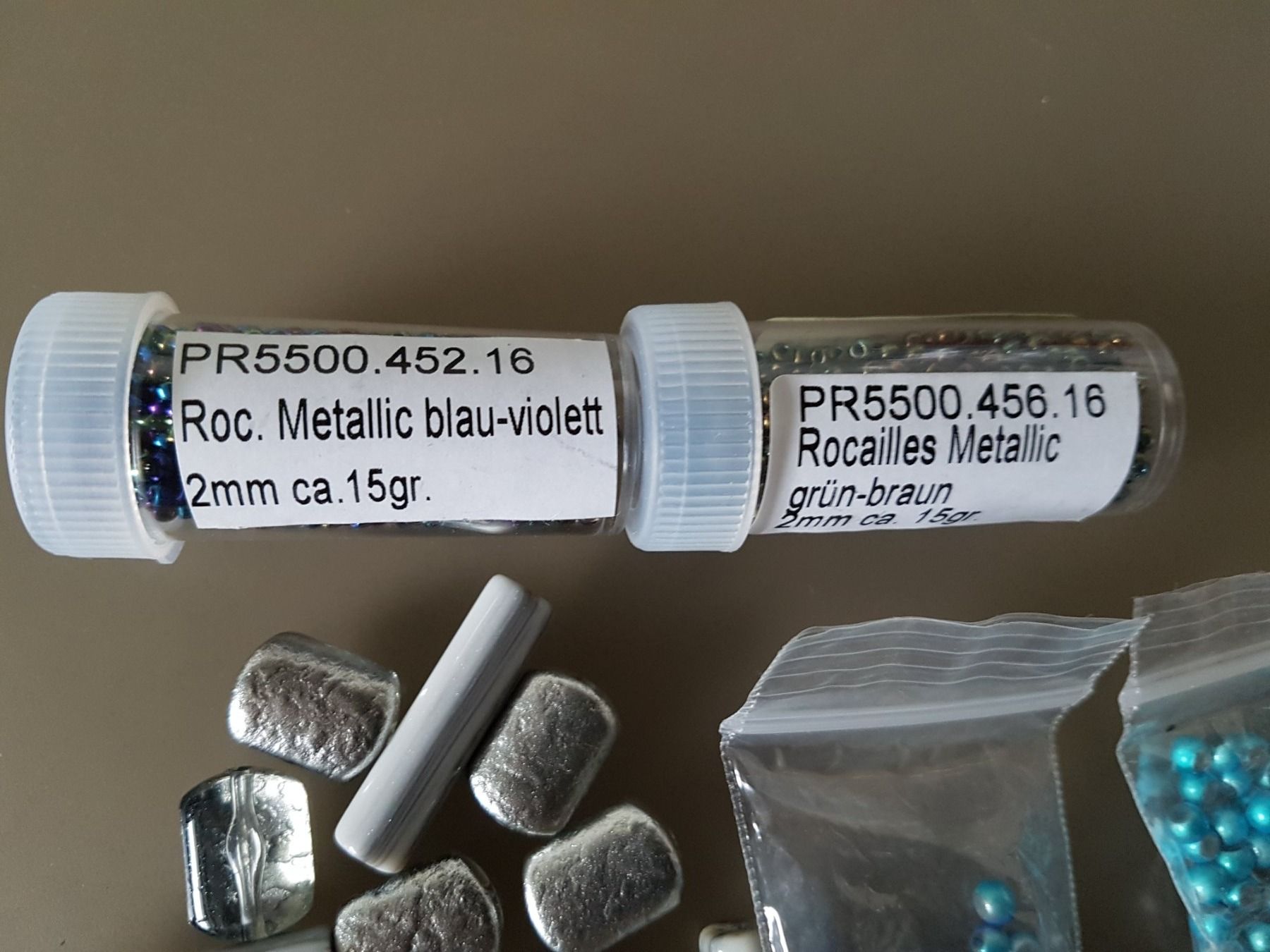 Perles (synthétiques): Letzte Gelegenheit / Perlen  Rocailles Halbedelsteine Bastel – D'occasion à Riehen par robs2026 3