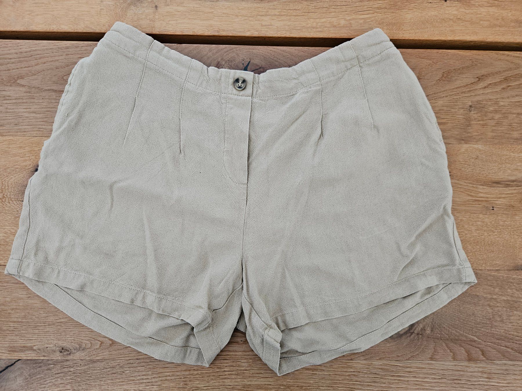 Vero Moda Pantaloni: Kurze beige Hosen, Grösse M, Vero Moda – Usato da Liestal venduto da corneb
