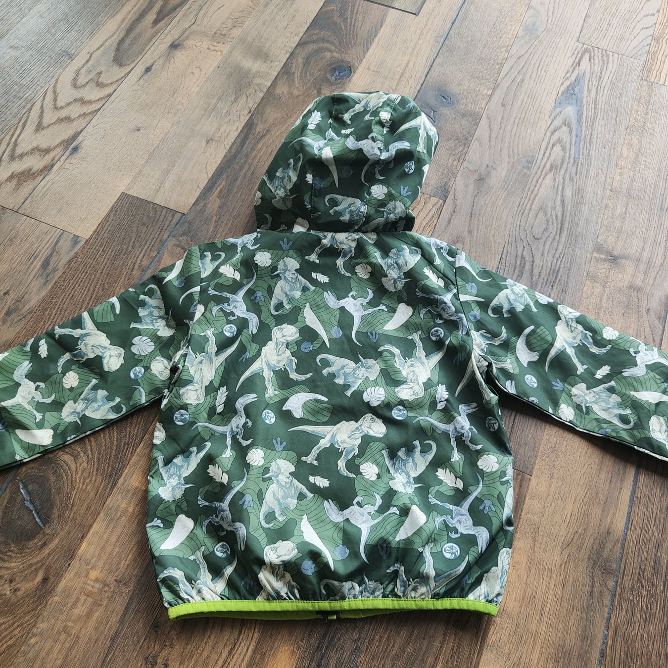 Jacken & Mäntel: Dünne Regenjacke, Gr. 110 – Gebraucht aus Aesch ZH von TaniTomy 3