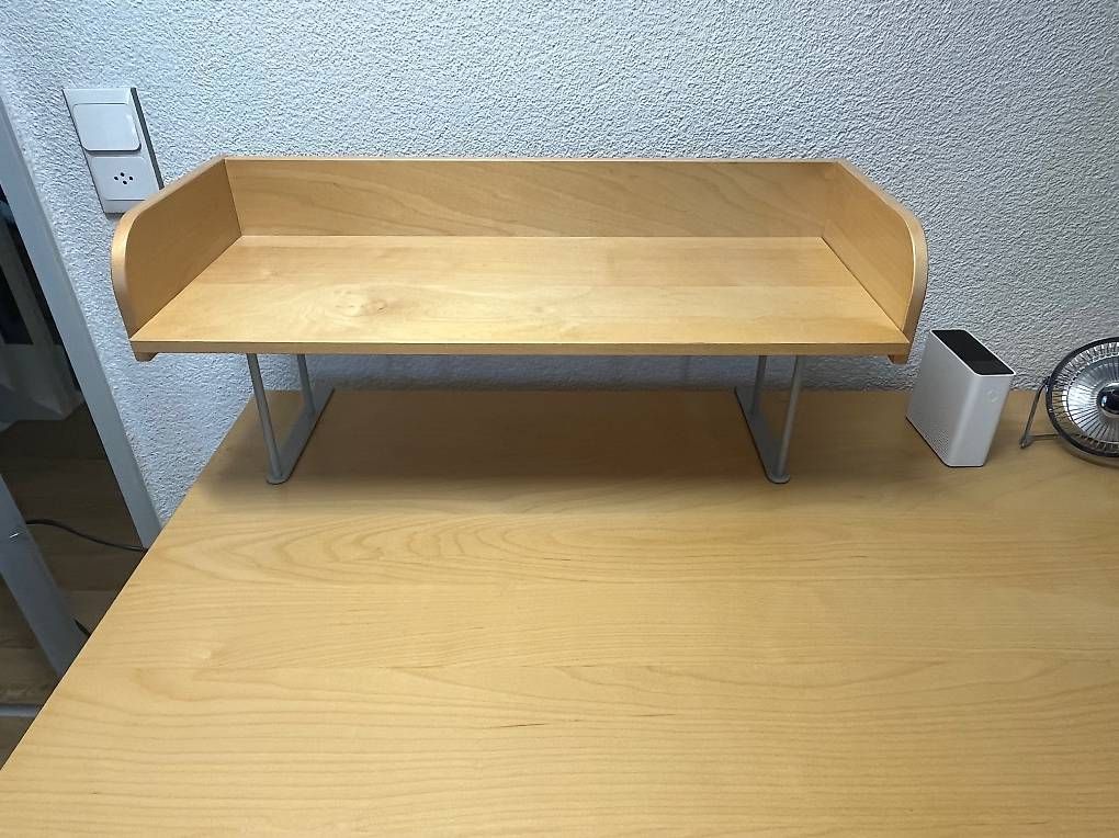 Ikea Schreibtische: Zwei gut erhaltene Schreibtische – Gebraucht aus Uttwil von jaimito2013 1