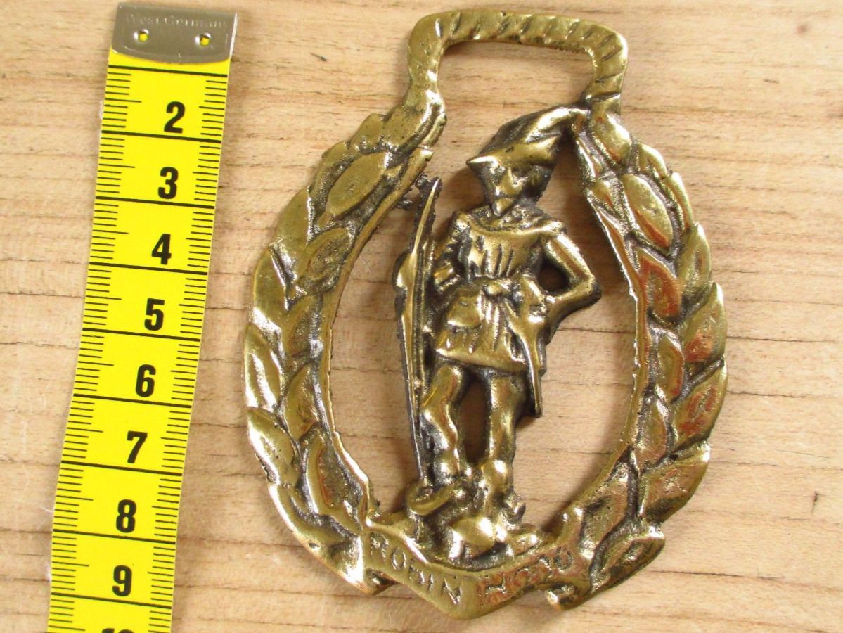 Ciondoli: Englischer Messing Pferd Anhänger Robin Hood – Usato da Rorschacherberg venduto da cavengia 4