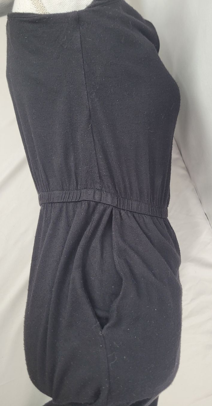 H&M Jumpsuits: H%M combinaison noir M – D'occasion à Lausanne par PlusValue_Lausanne 2