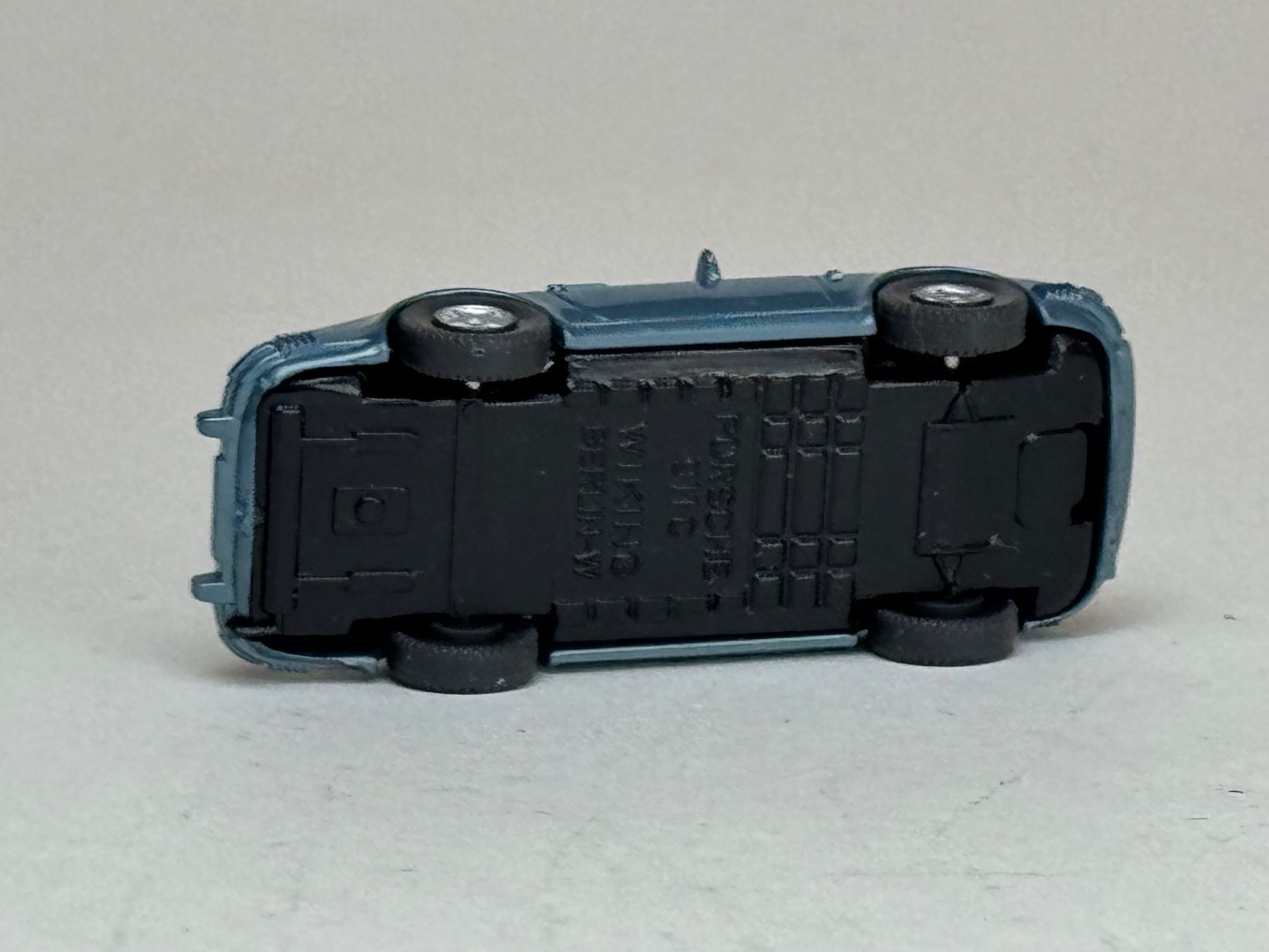 Wiking Modellini d'auto: Wiking Porsche 911 Cabrio blaumetallic – Usato da Elm venduto da Wikmtz 2