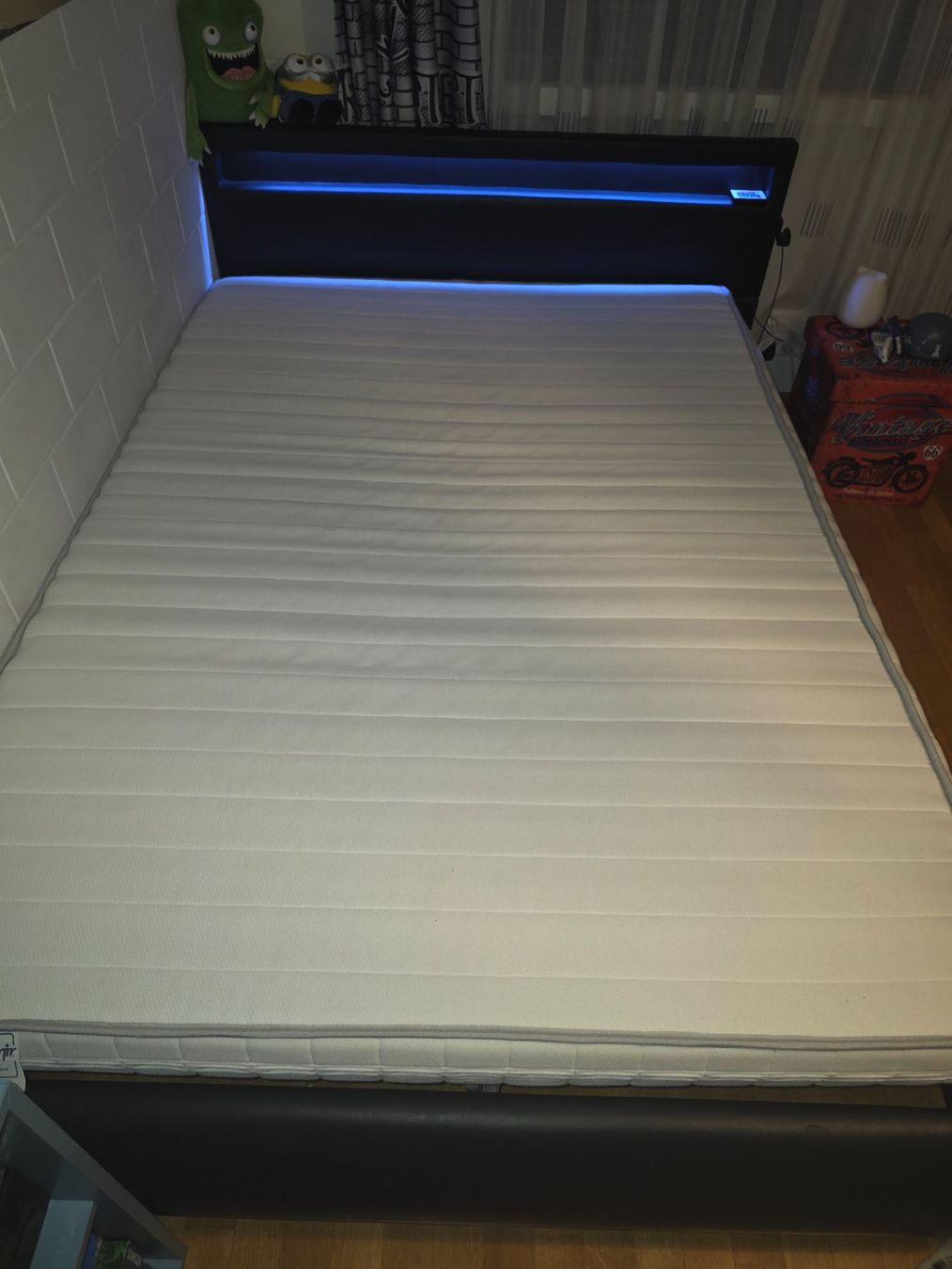Betten: Jugendkinderbett mit LED 140×200 – Gebraucht aus Hohenrain von JUSTY79 7