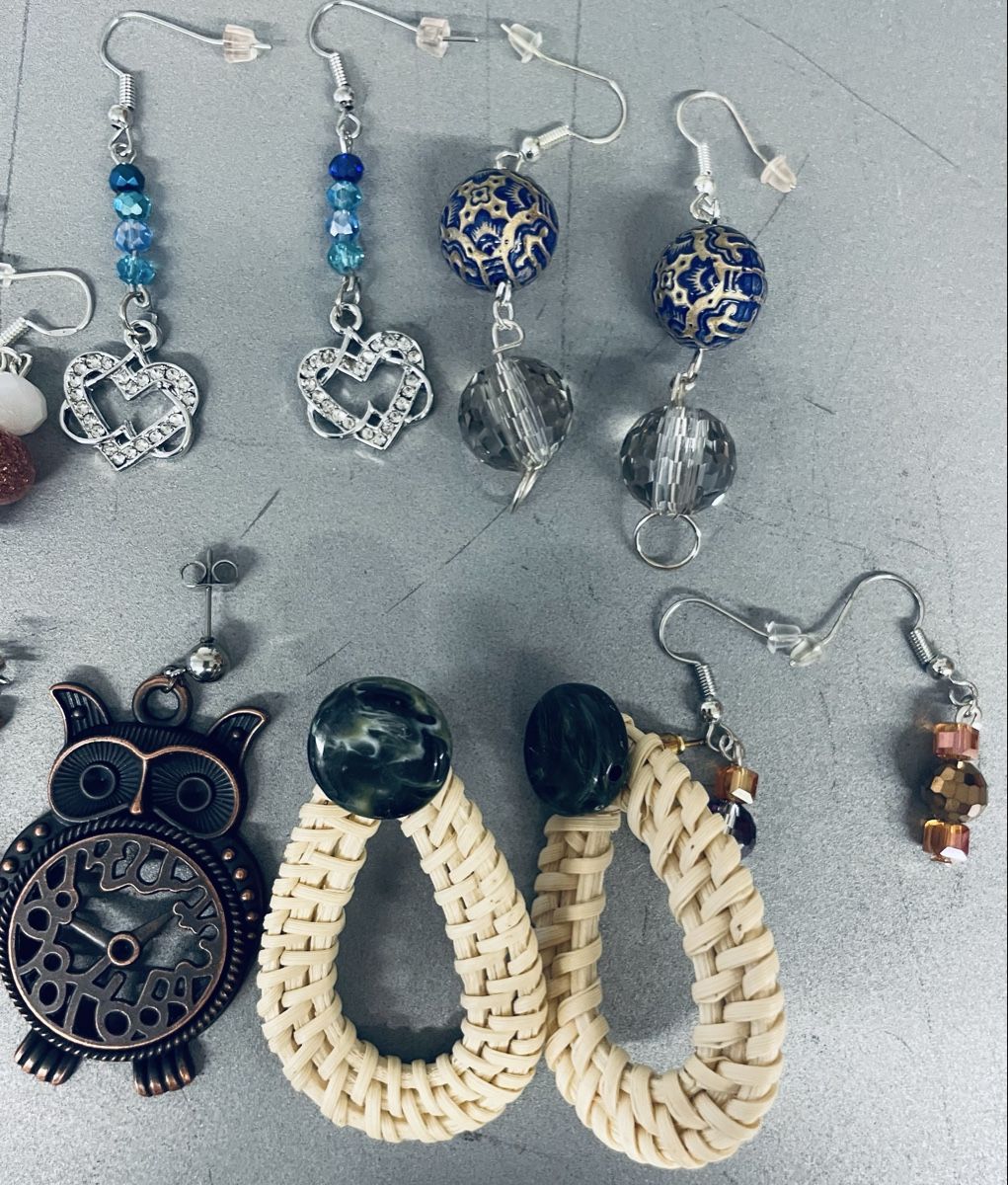 Orecchini pendenti & Orecchini a lobo: Set a 8 Ohrringe, Modeschmuck, – Nuovo e nell'imballaggio originale da Au ZH venduto da Jaggy4 3