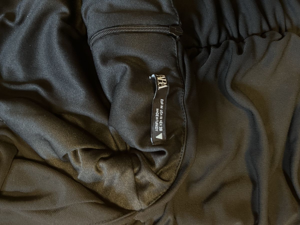 Zara Kleider: Zara Kleid – Neu und originalverpackt aus Winterthur von Milly_z9 1