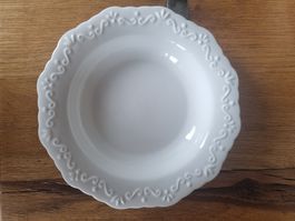 6x weisse Suppenteller Chic Antique