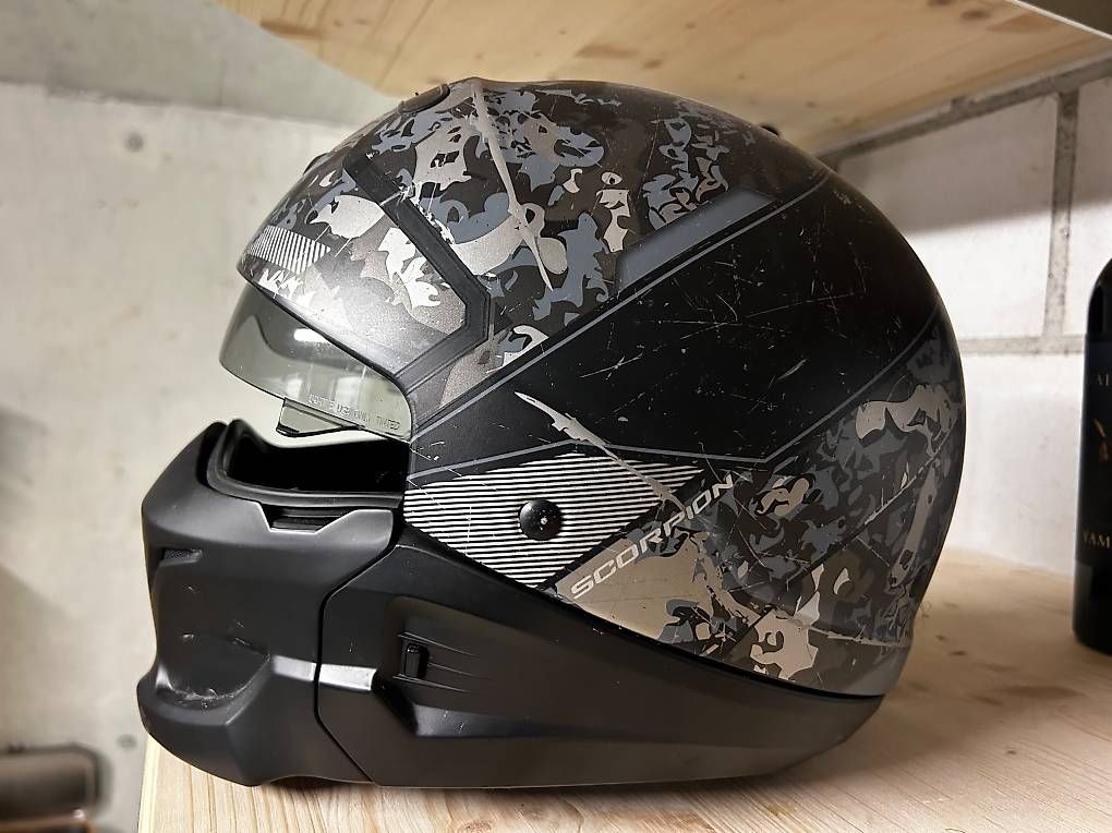 Caschi & visiere: Motorrad Helme Scorpion M und S – Usato da Saanen venduto da inconue 2