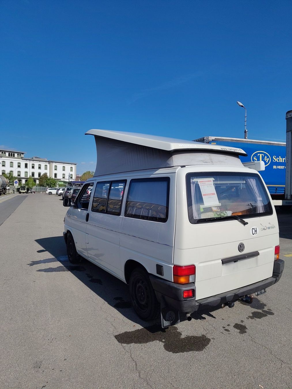 VW Veicoli da campeggio: VW T4 California Old-Timer – Usato da Matten b. Interl venduto da Franklin1289 4