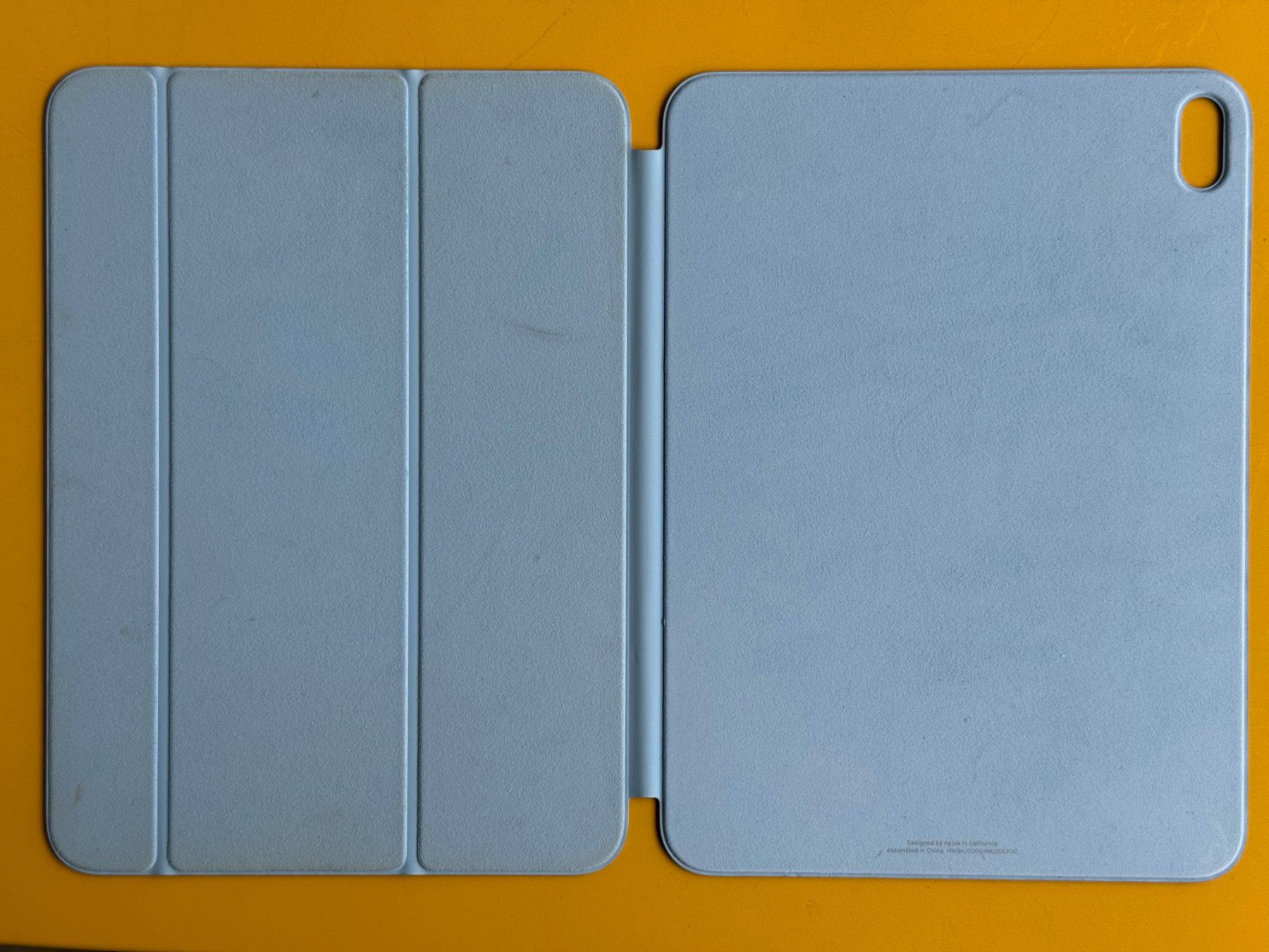 Apple Covers & Taschen: iPad Smart Folio für iPad 10. Generation oder iPad A16 – Gebraucht aus Zürich von cram_cram 1