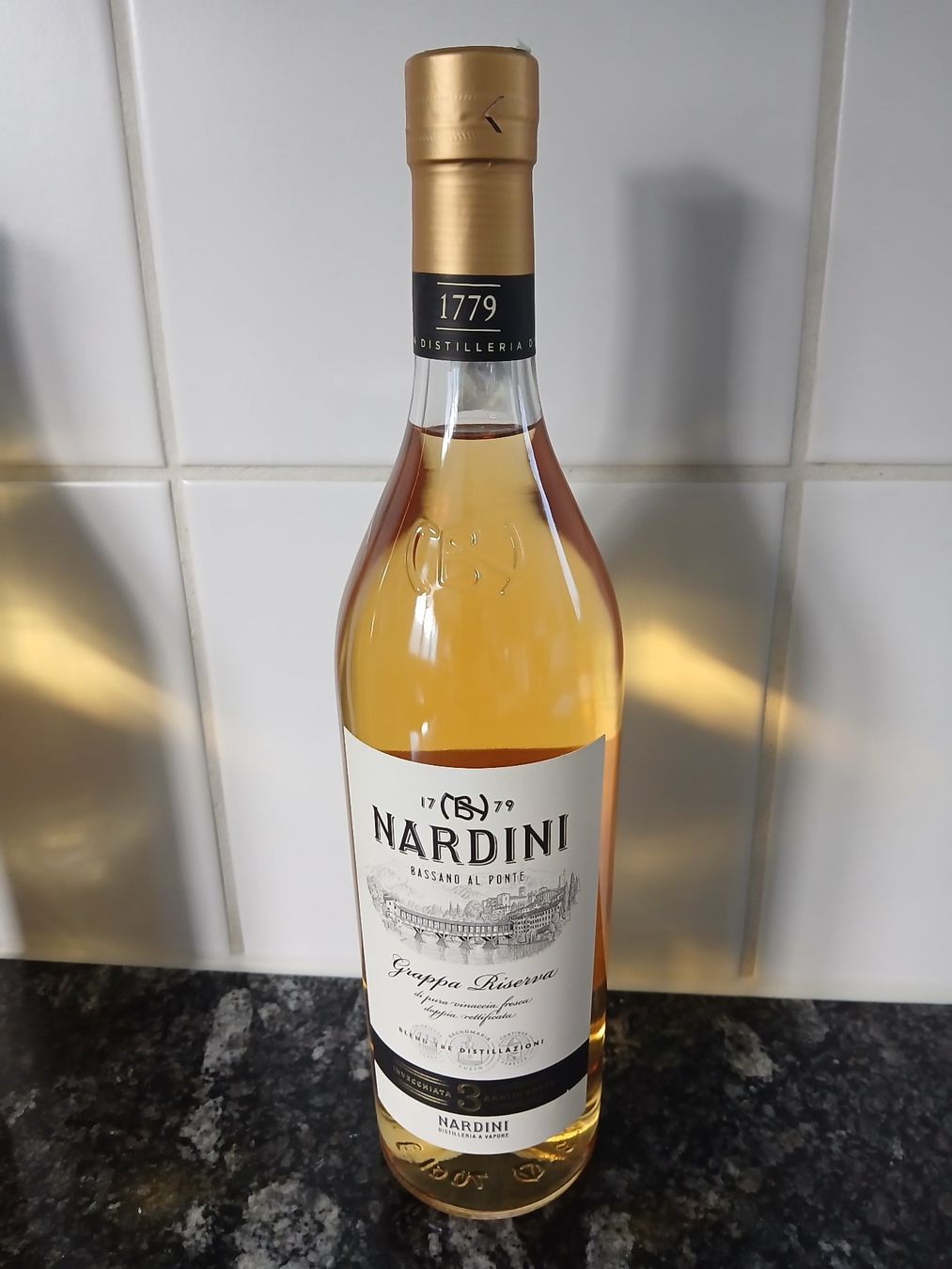 Spirituosen: Nardini Grappa  50% Vol. ( Riserva )  7 Dl. – Gebraucht aus Felben-Wellhausen von Rumaca