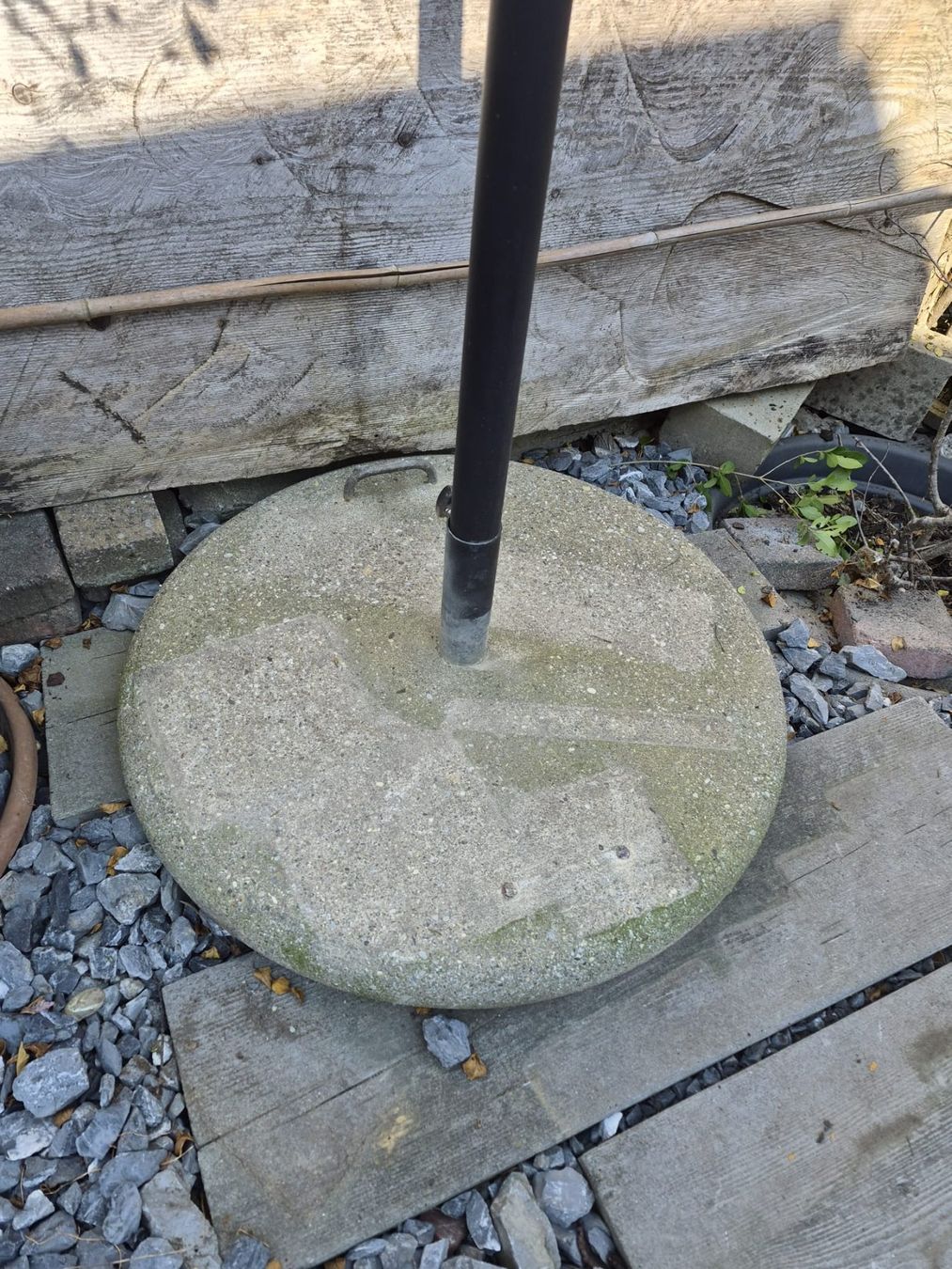 Glatz Ombrelloni: Grosser Glatz Sonnenschirm – Usato da Felben-Wellhausen venduto da ABJST 3