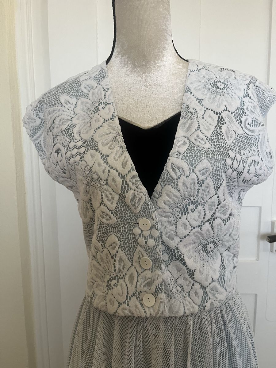 Robes: Spitzenkleid weiss/hellblau Gr. S/M – D'occasion à Koelliken par Bella-Rosa_60 1