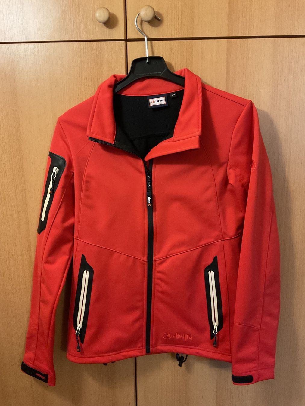 Sherpa Giacche: Sherpa Softshelljacke Damen – Usato da Hämikon venduto da autiva