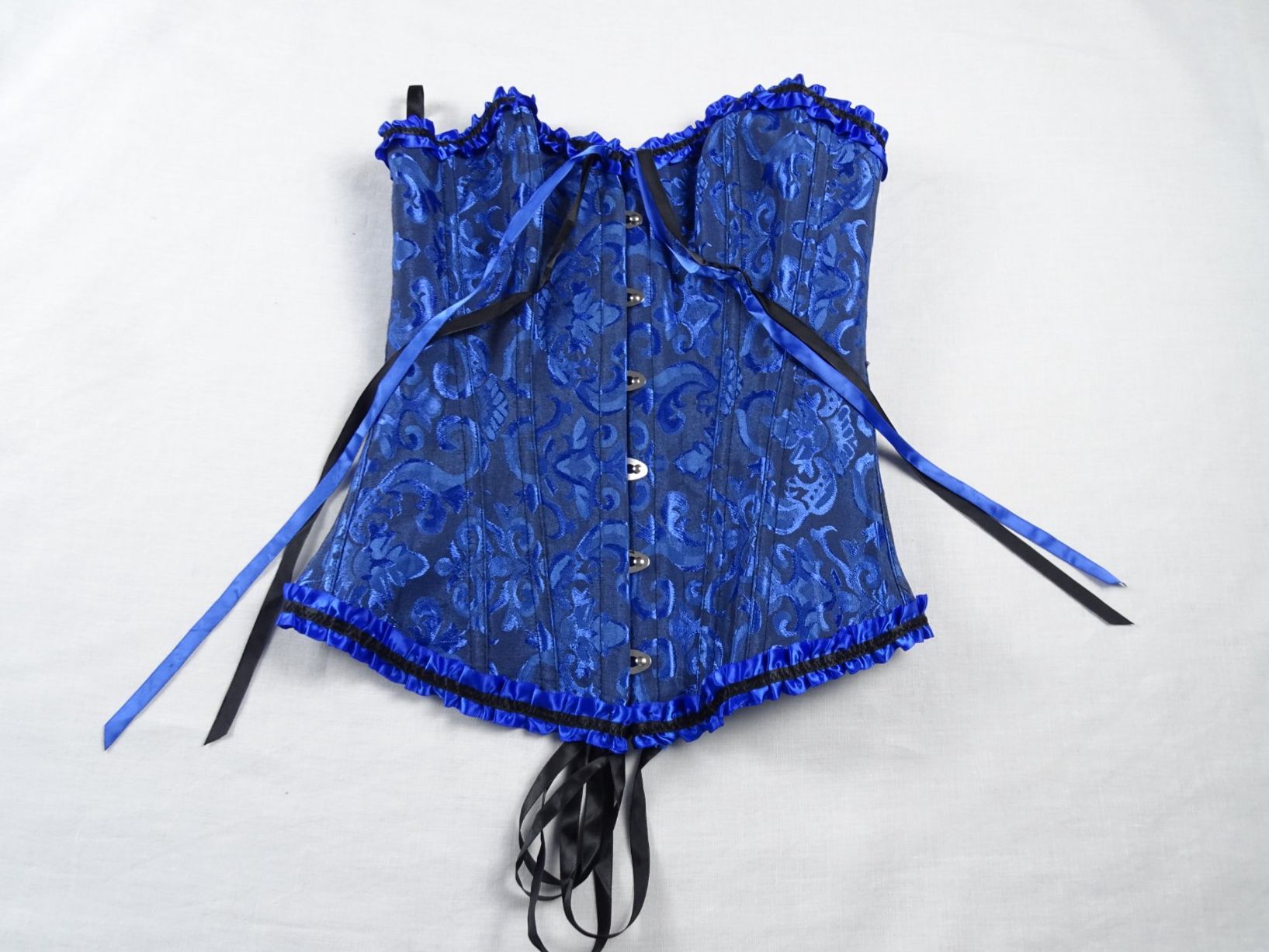 Altra biancheria intima: Blaues Korsett mit Muster – Overbust – Usato da Solothurn venduto da hli_n69n 1
