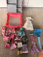 Harumika Kleiderset mit Koffer, Barbies Set , Top Zustand!