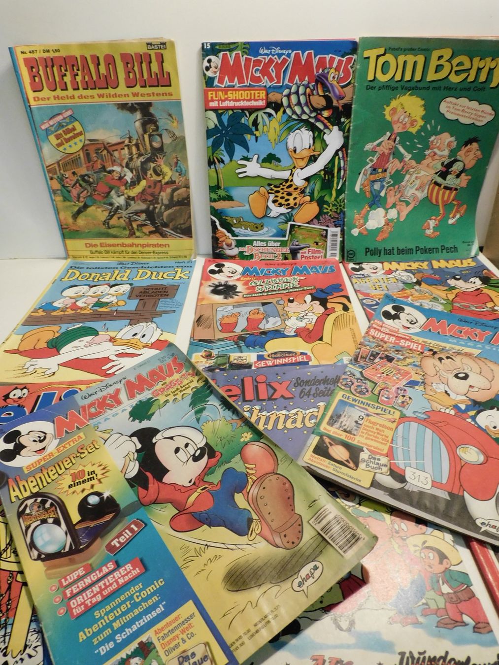Fumetti: Comic Hefte 11 alte gebrauchte Comic Hefte – Usato da Sursee venduto da 76